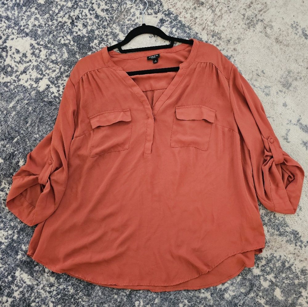 Torrid 3/4 sleeve Tunic Blouse. Size 2, 18/20. Color: Burnt Orange.